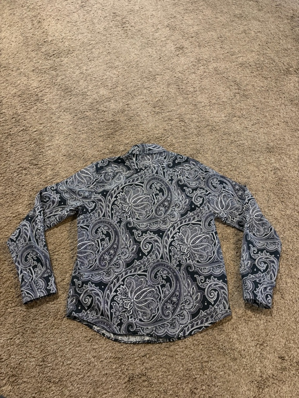 Lauren Ralph Lauren Women’s Black & White Paisley Boho Button Down Size PM - Picture 9 of 9